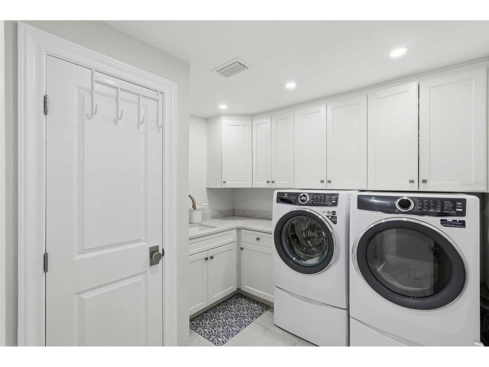 1024 44th Avenue NE Saint Petersburg FL 33703 TB8505296 image22