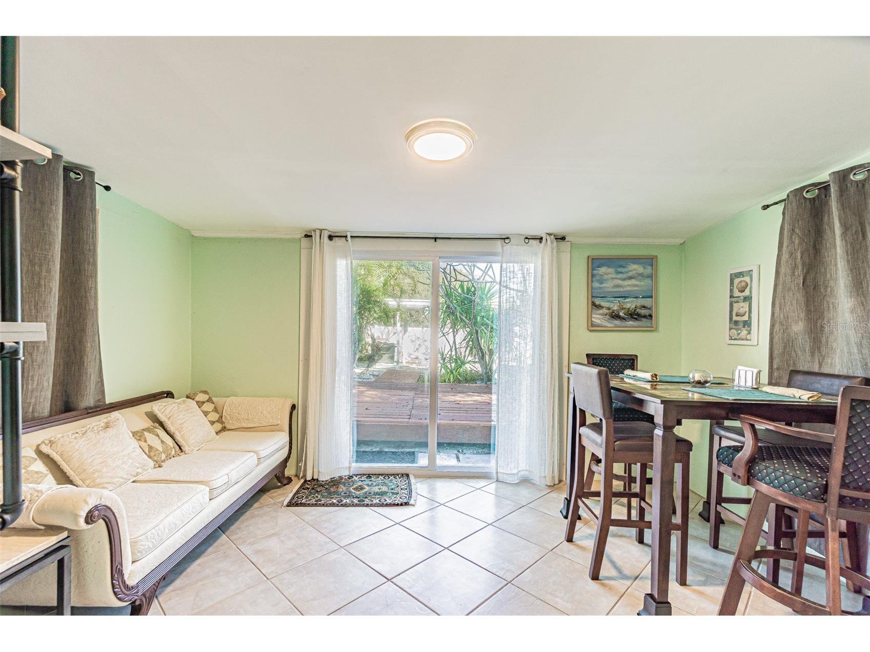 1024 Apache Trail Clearwater FL 33755 TB8486499 image16