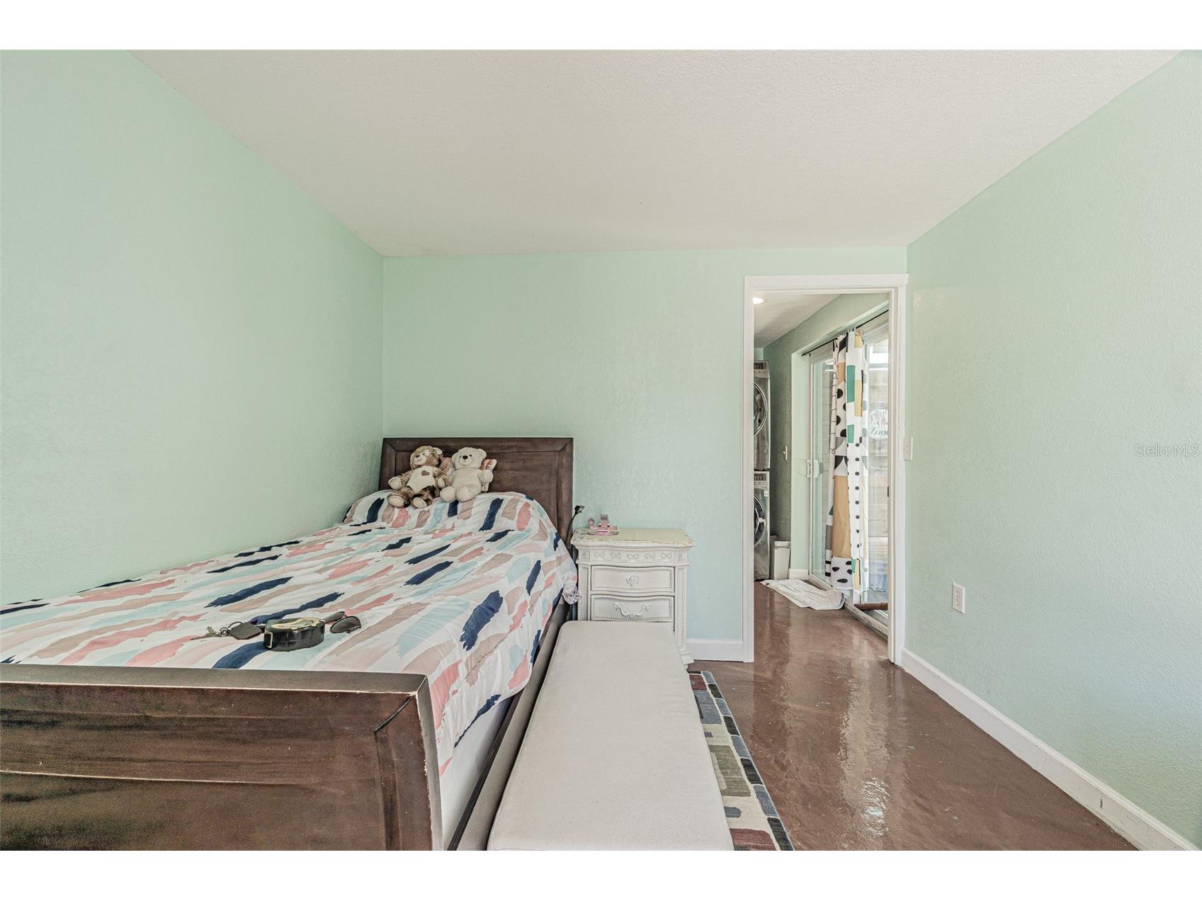1024 Apache Trail Clearwater FL 33755 TB8486499 image19