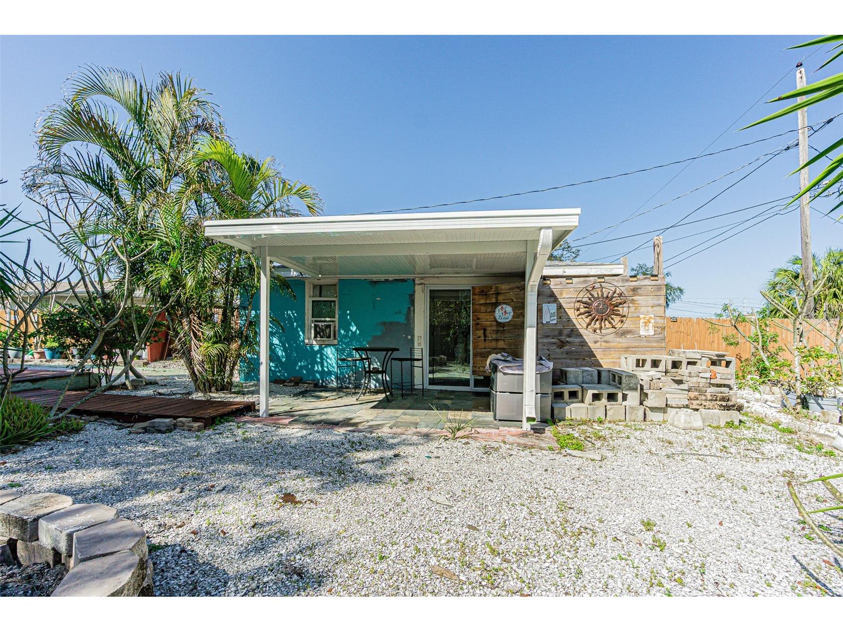 1024 Apache Trail Clearwater FL 33755 TB8486499 image27