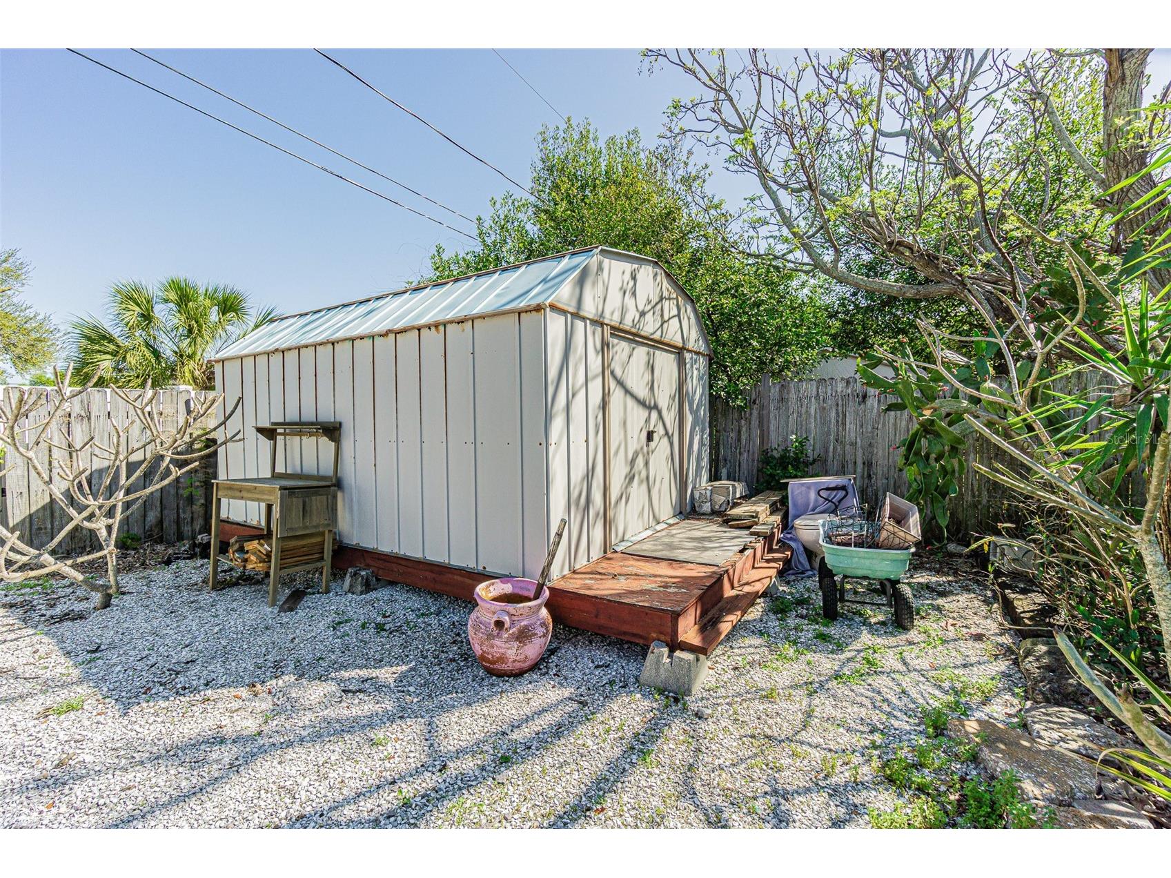 1024 Apache Trail Clearwater FL 33755 TB8486499 image28