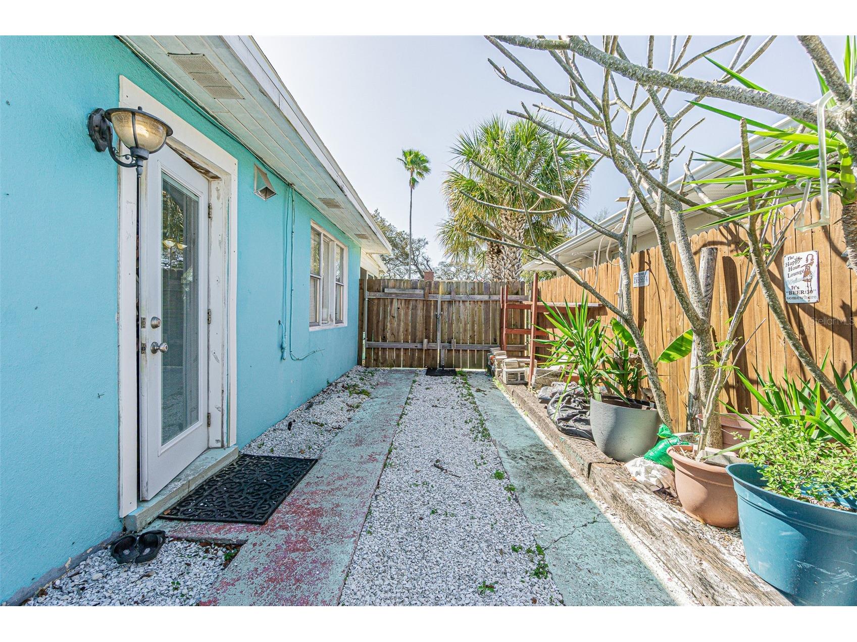 1024 Apache Trail Clearwater FL 33755 TB8486499 image29