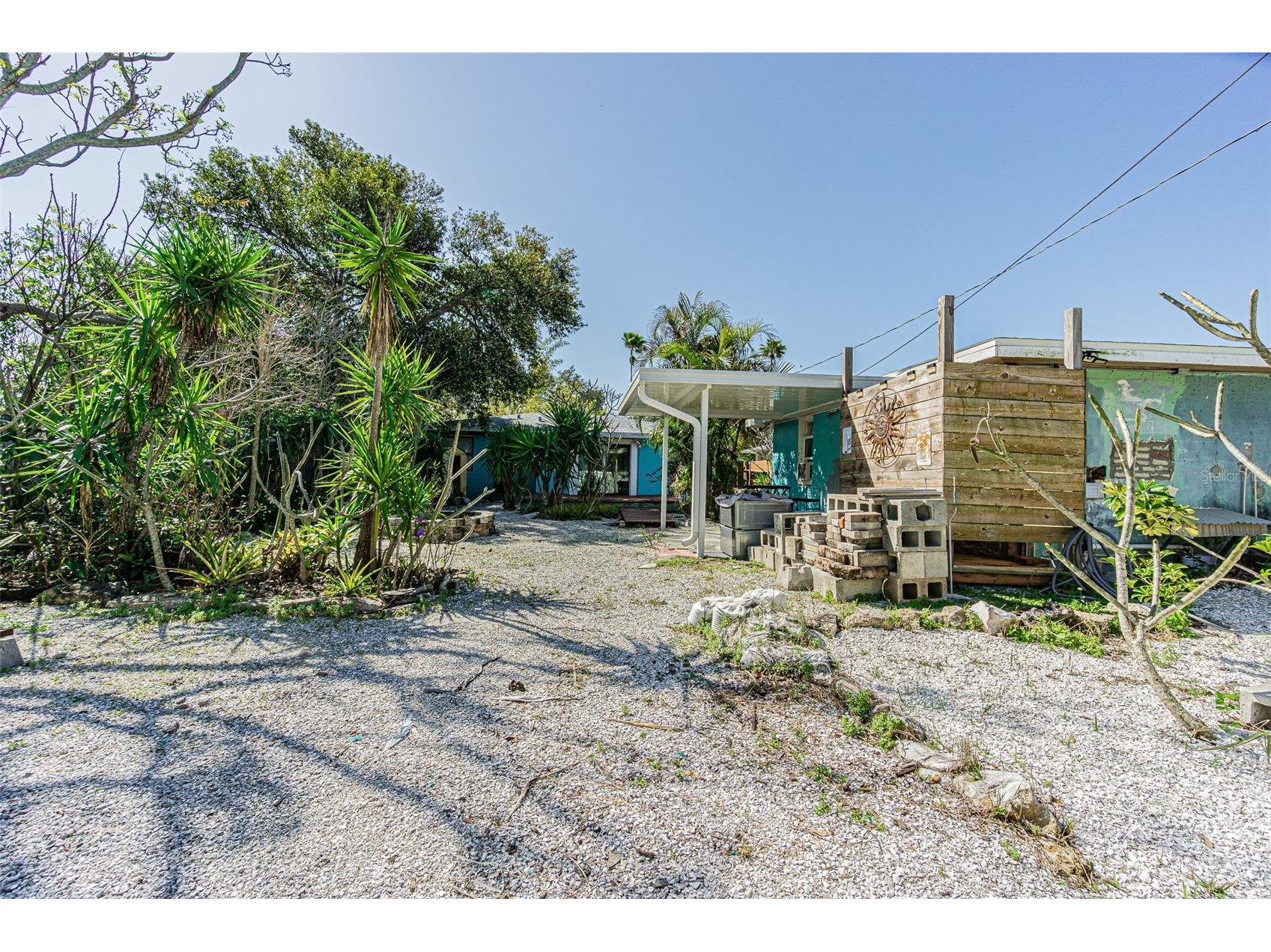 1024 Apache Trail Clearwater FL 33755 TB8486499 image30