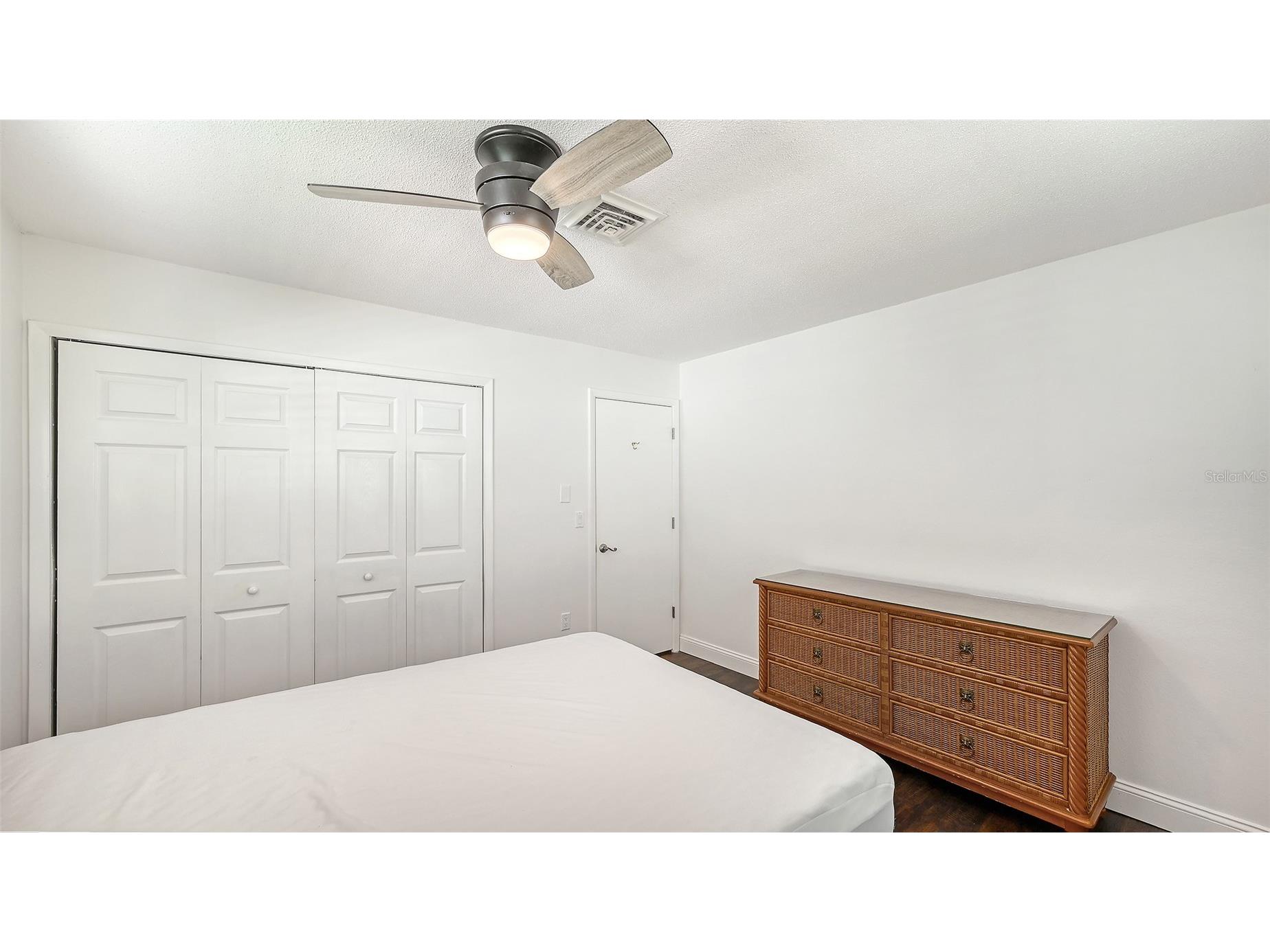 1024 Deer Run Venice FL 34293 A4686675 image25