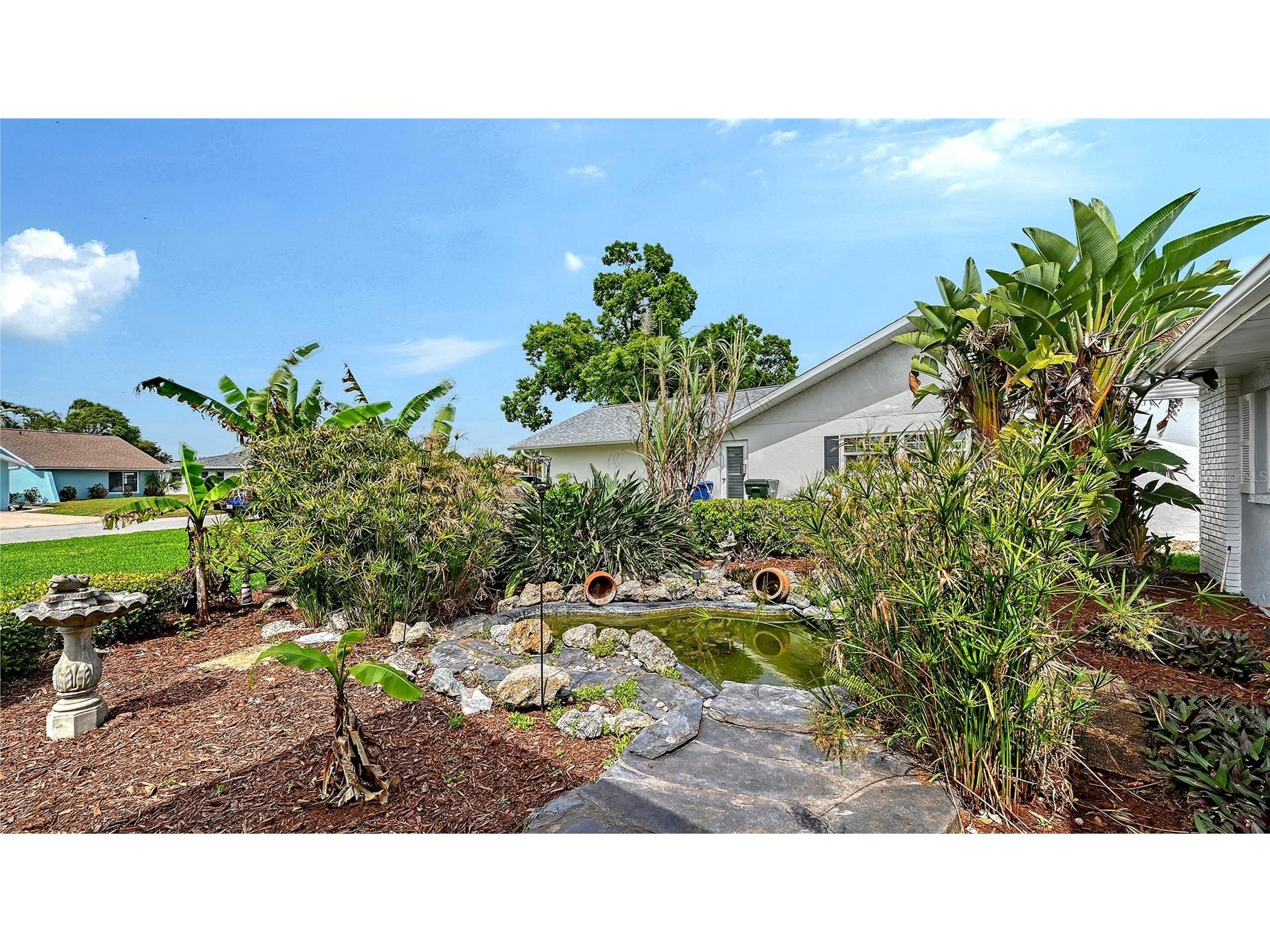 1024 Deer Run Venice FL 34293 A4686675 image40