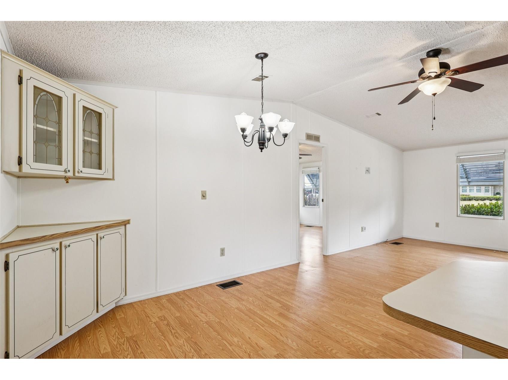 1024 Hilltop Road Tavares FL 32778 G5108024 image9