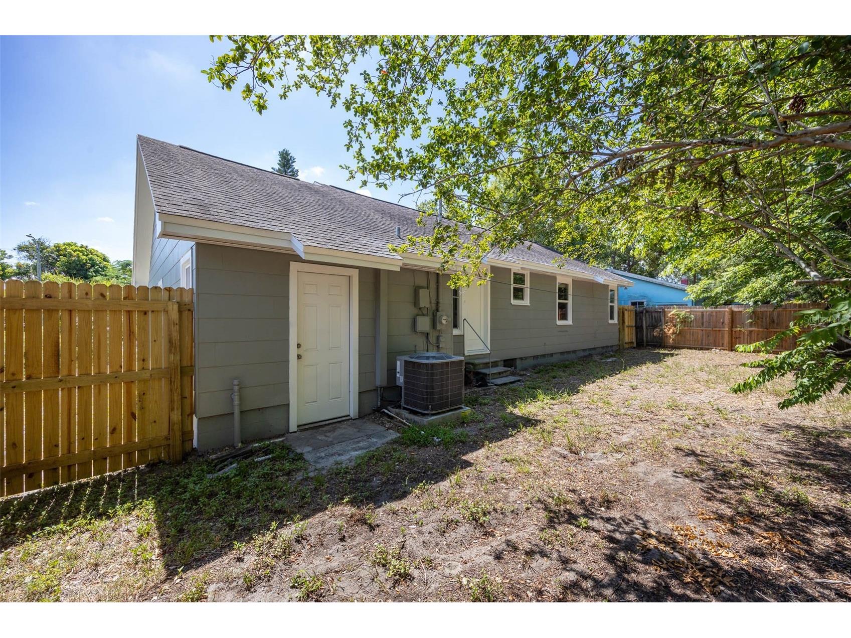 1024 Michigan Dr E Dunedin FL 34698 TB8523281 image25