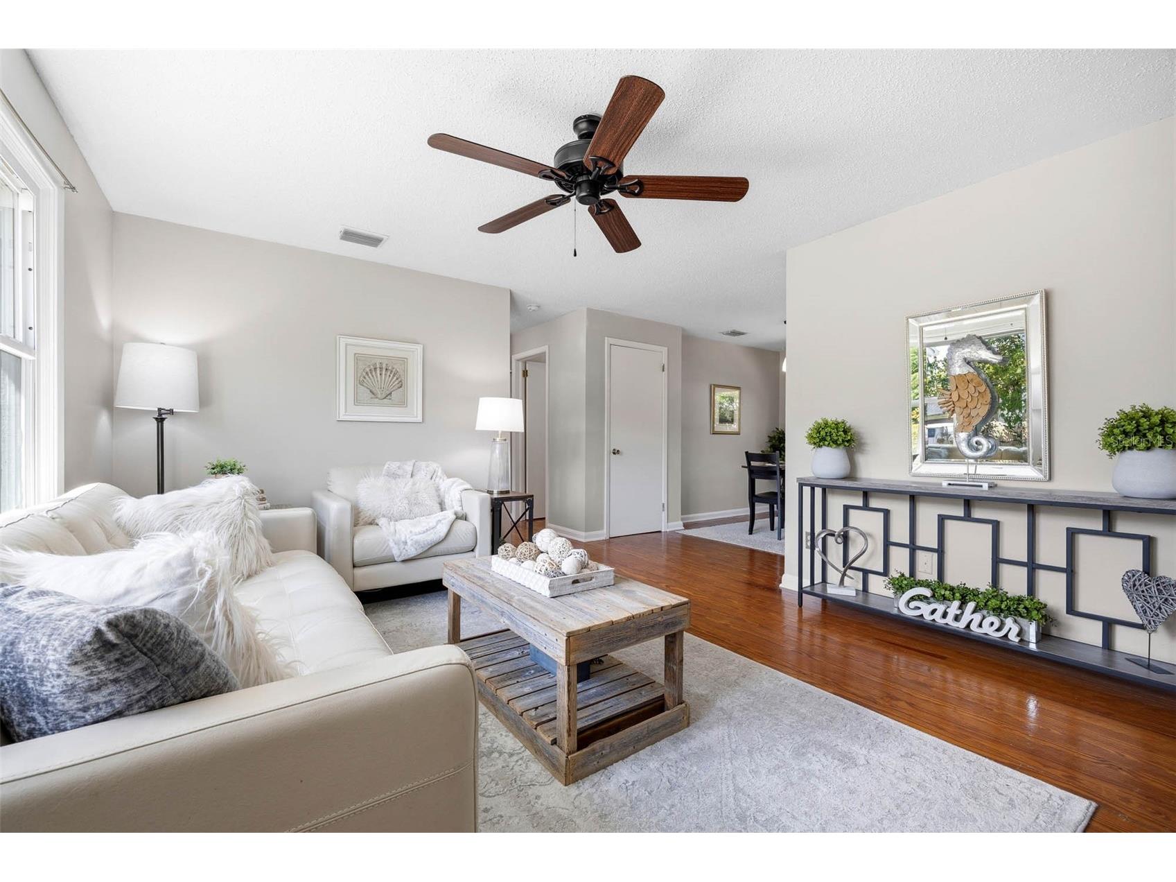1024 Michigan Dr E Dunedin FL 34698 TB8523281 image4