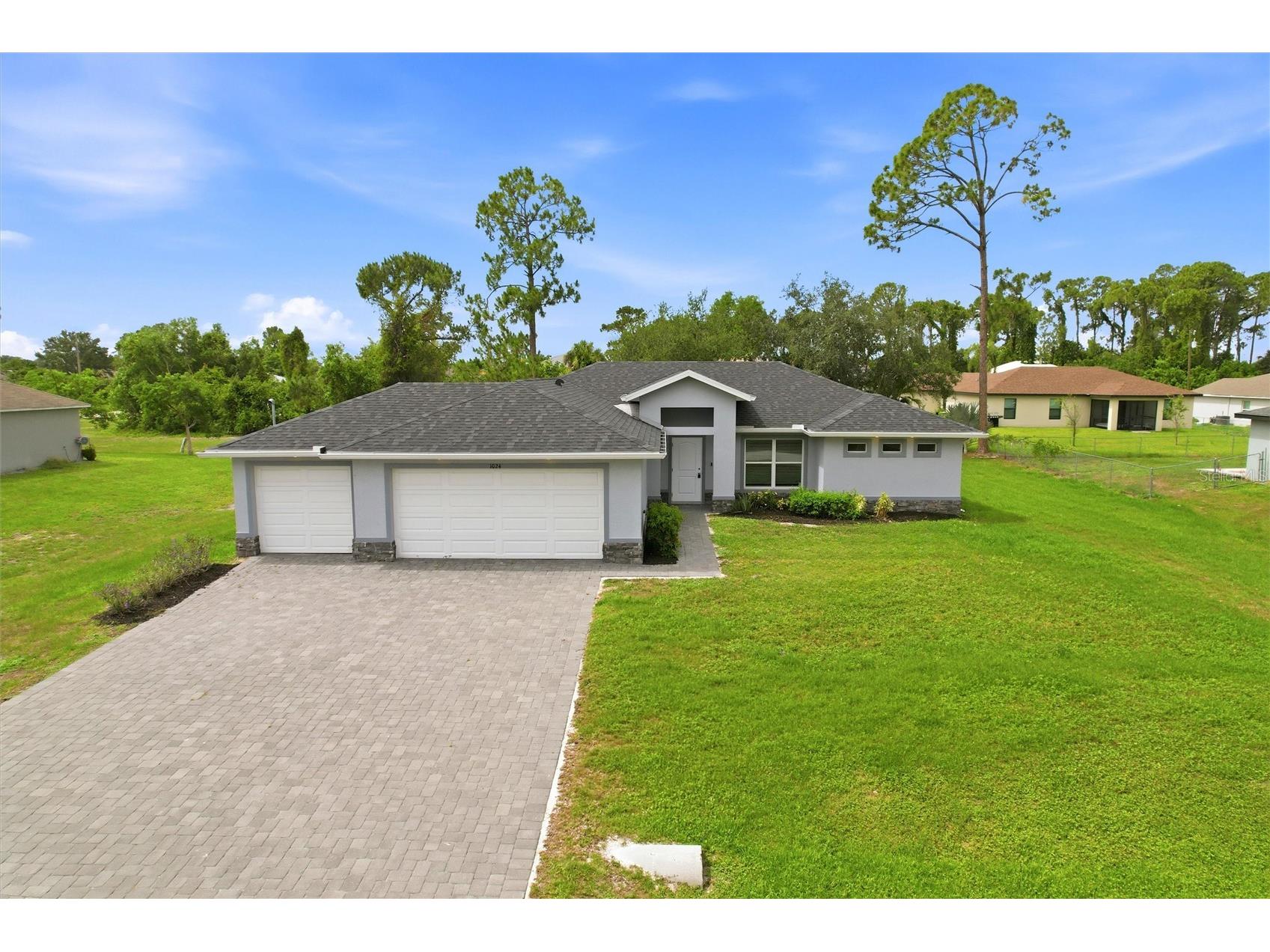 1024 NE 33rd Lane Cape Coral FL 33909 C7526877 image1