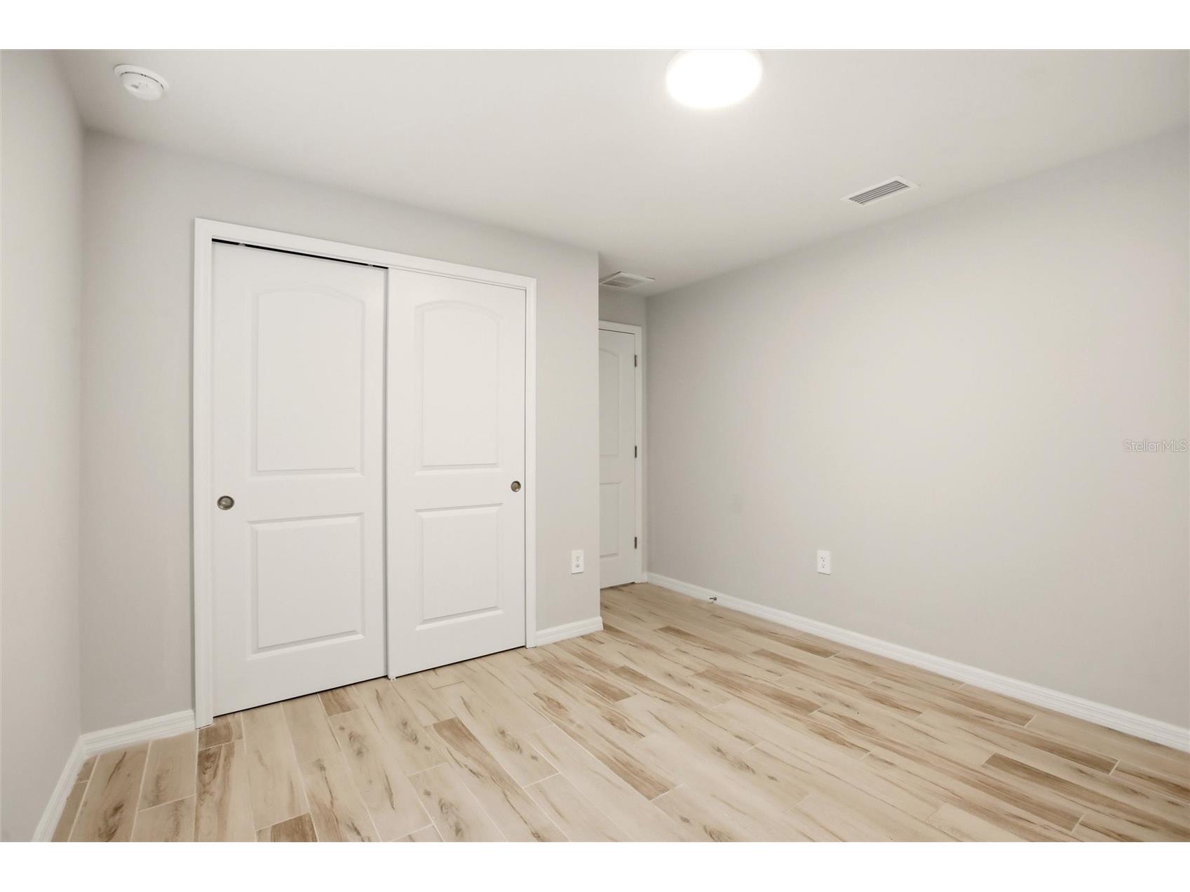 1024 NE 33rd Lane Cape Coral FL 33909 C7526877 image32