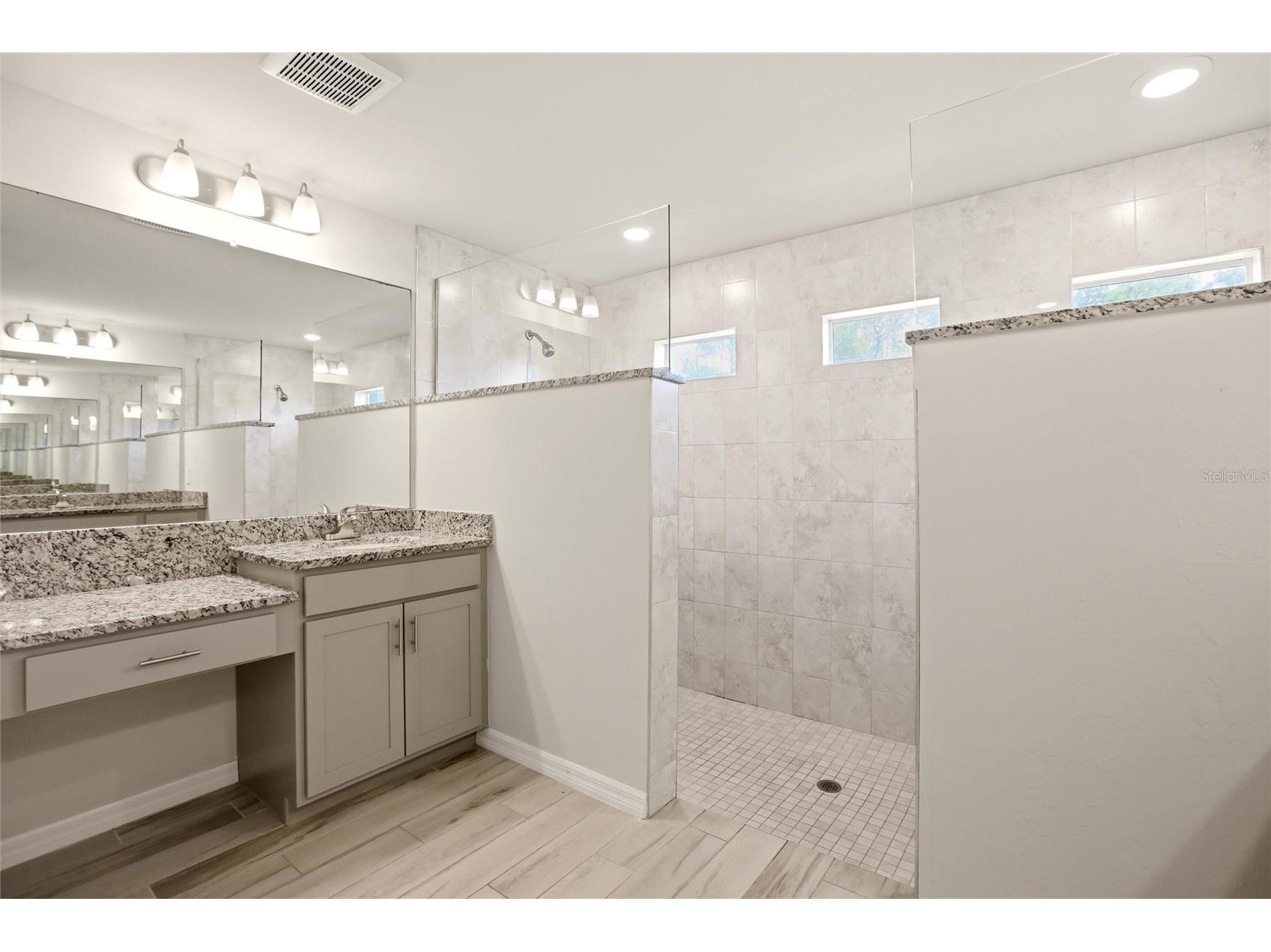1024 NE 33rd Lane Cape Coral FL 33909 C7526877 image42