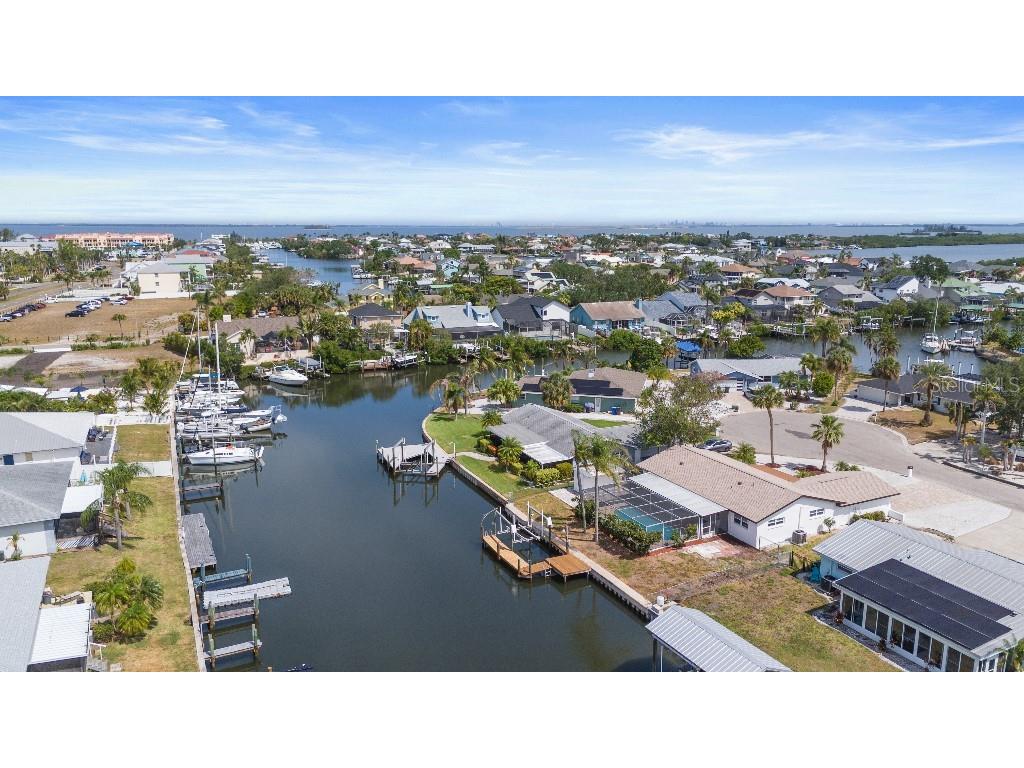 1024 Spindle Palm Way Apollo Beach FL 33572 W7882090 image7