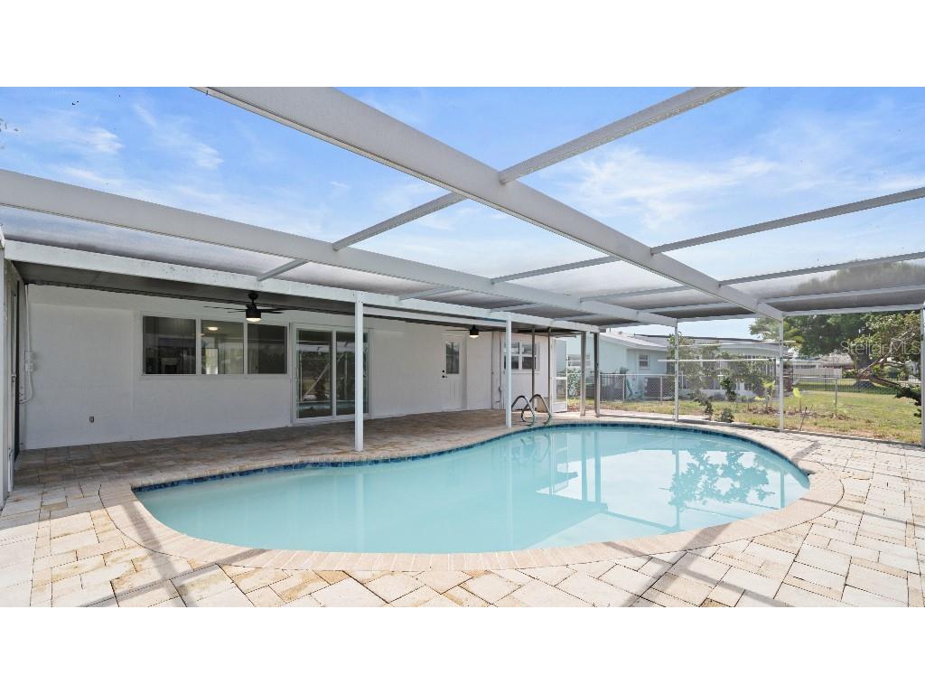 1024 Spindle Palm Way Apollo Beach FL 33572 W7882090 image8