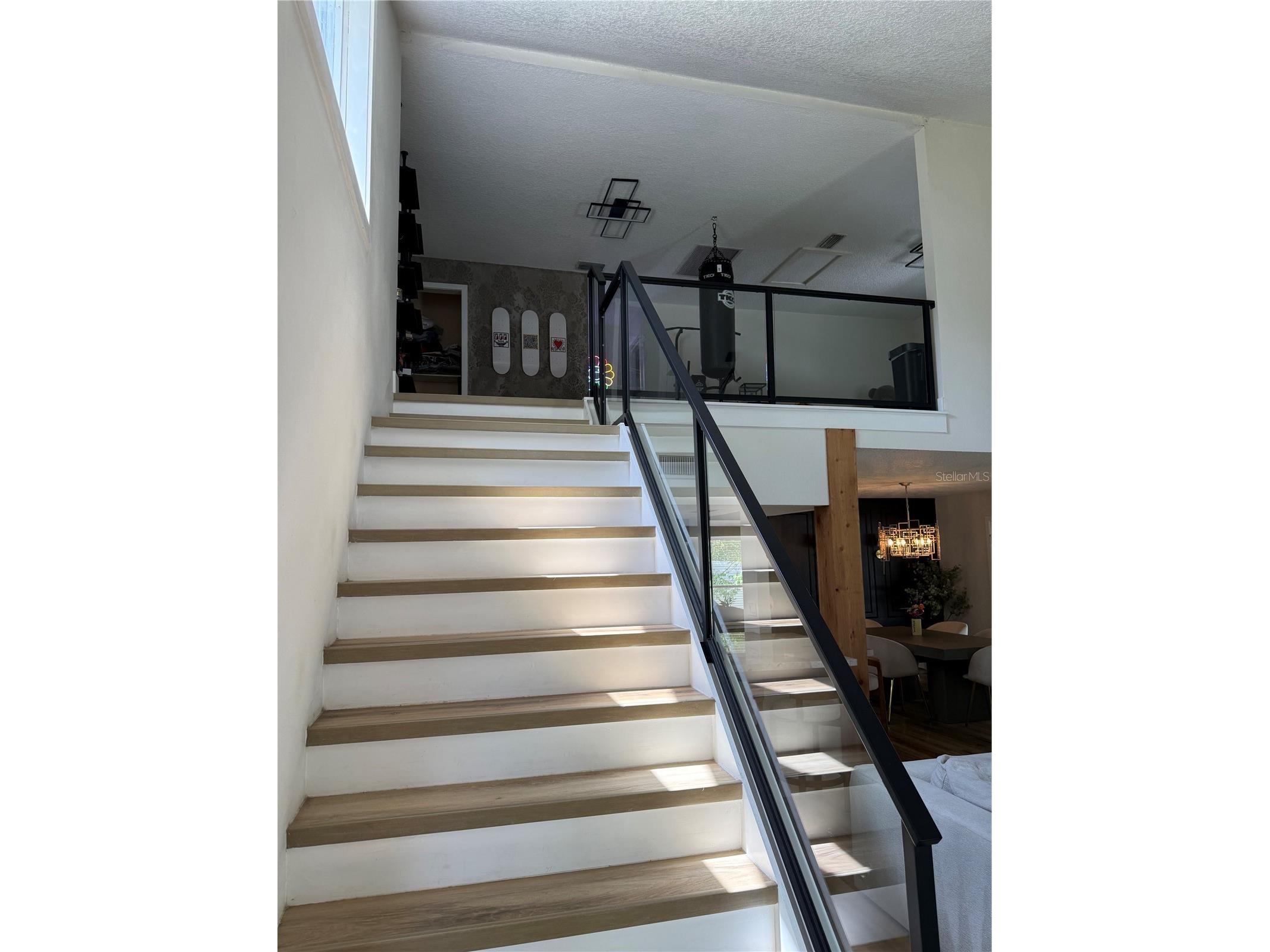 1024 Sylvia Lane Tampa FL 33613 TB8494489 image7