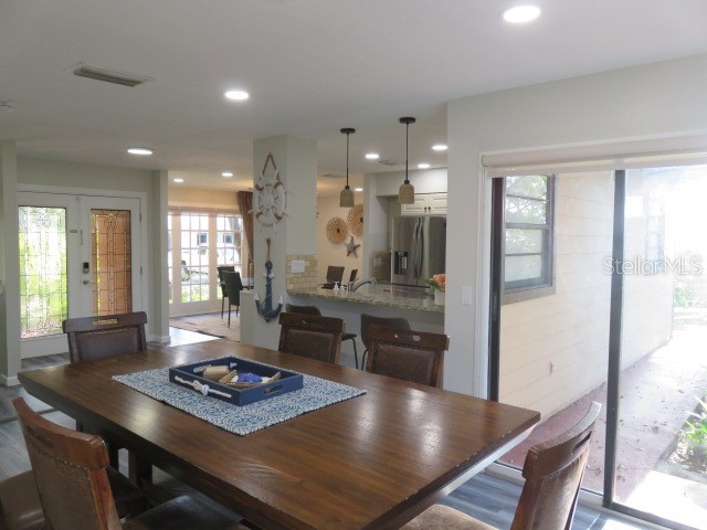 1024 Tara Vista Drive Sarasota FL 34232 A4638275 image10