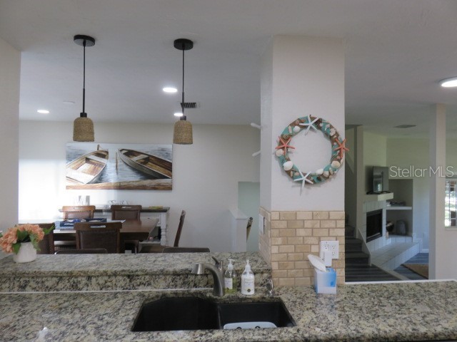 1024 Tara Vista Drive Sarasota FL 34232 A4638275 image4