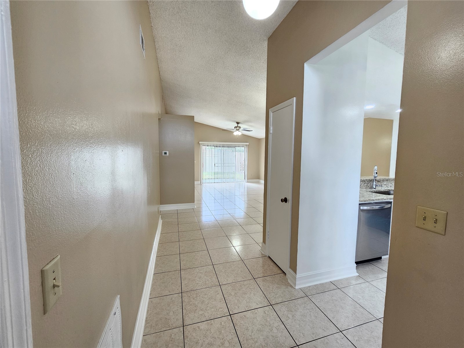 1024 Whalebone Bay Drive Kissimmee FL 34741 S5149090 image3