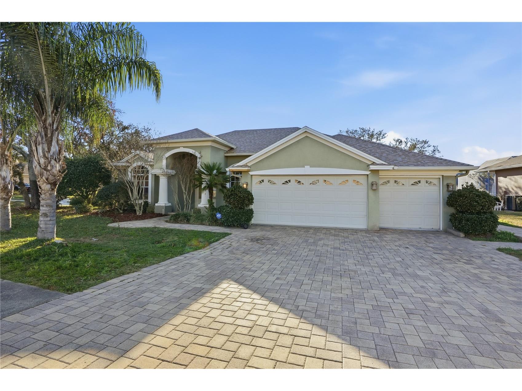 10243 Locker Drive Spring Hill FL 34608 W7882207 image1