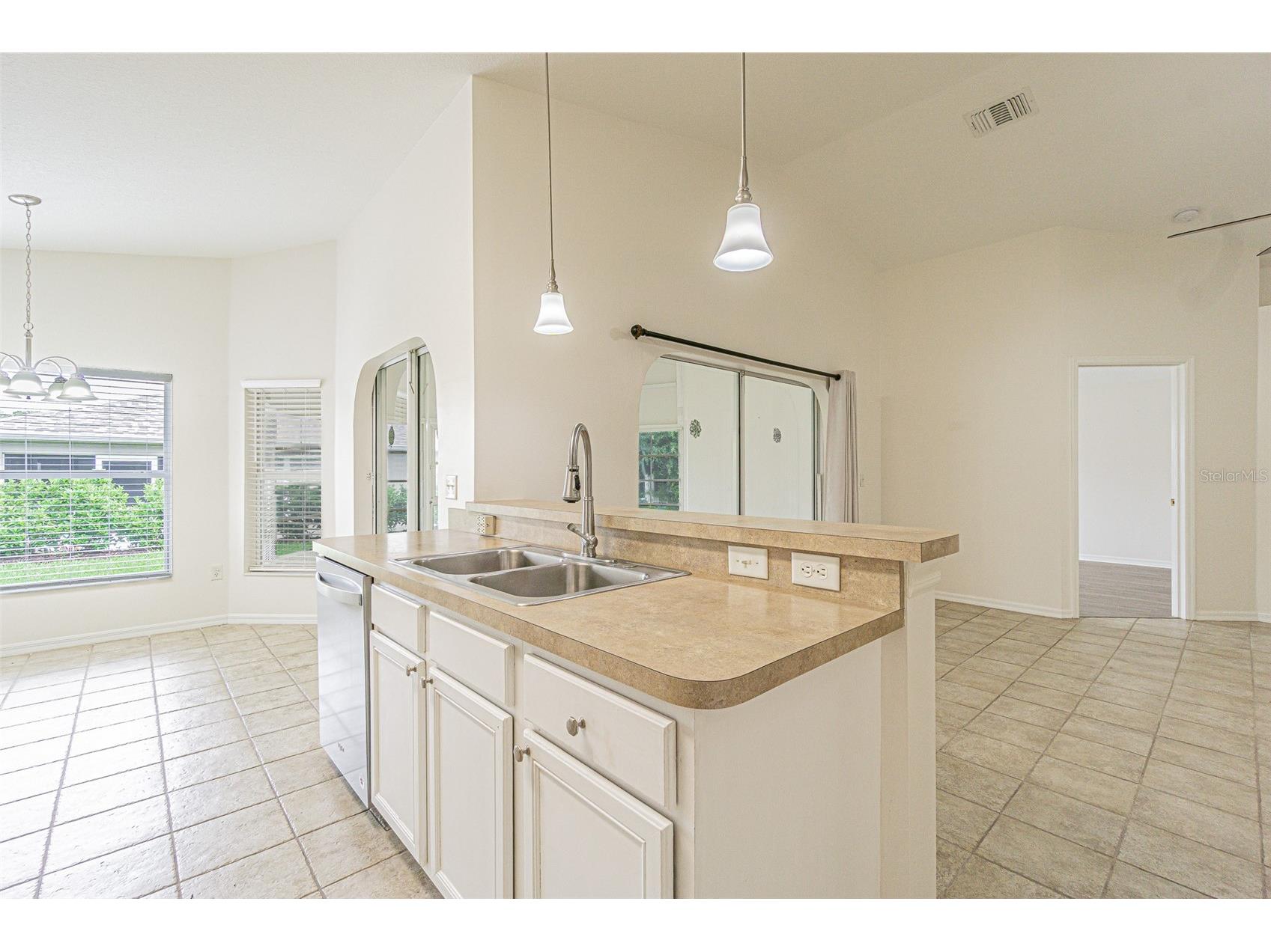 10245 Buncombe Way San Antonio FL 33576 TB8506692 image18