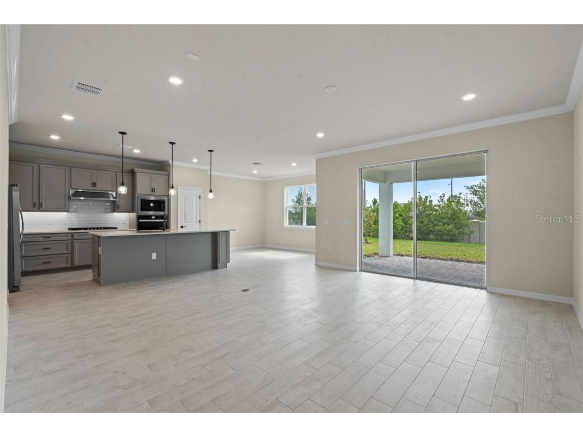 10245 Park Estates Avenue Orlando FL 32836 O6310446 image3