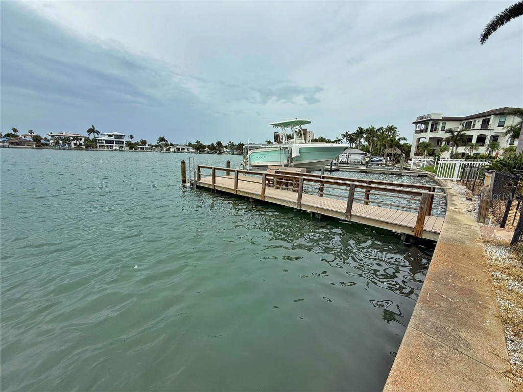 10246 Tarpon Drive Treasure Island FL 33706 TB8402309 image10
