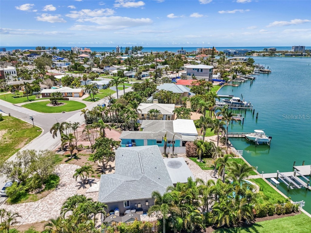 10246 Tarpon Drive Treasure Island FL 33706 TB8402309 image25