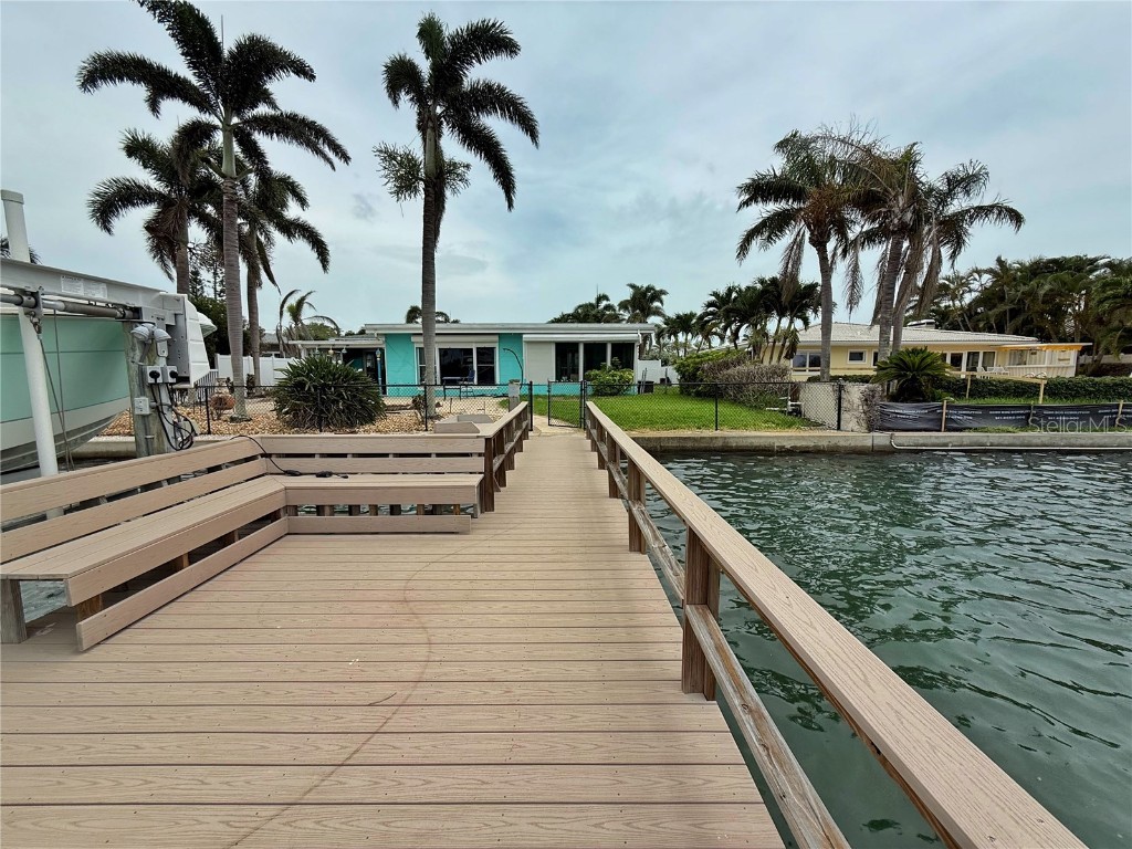 10246 Tarpon Drive Treasure Island FL 33706 TB8402309 image27