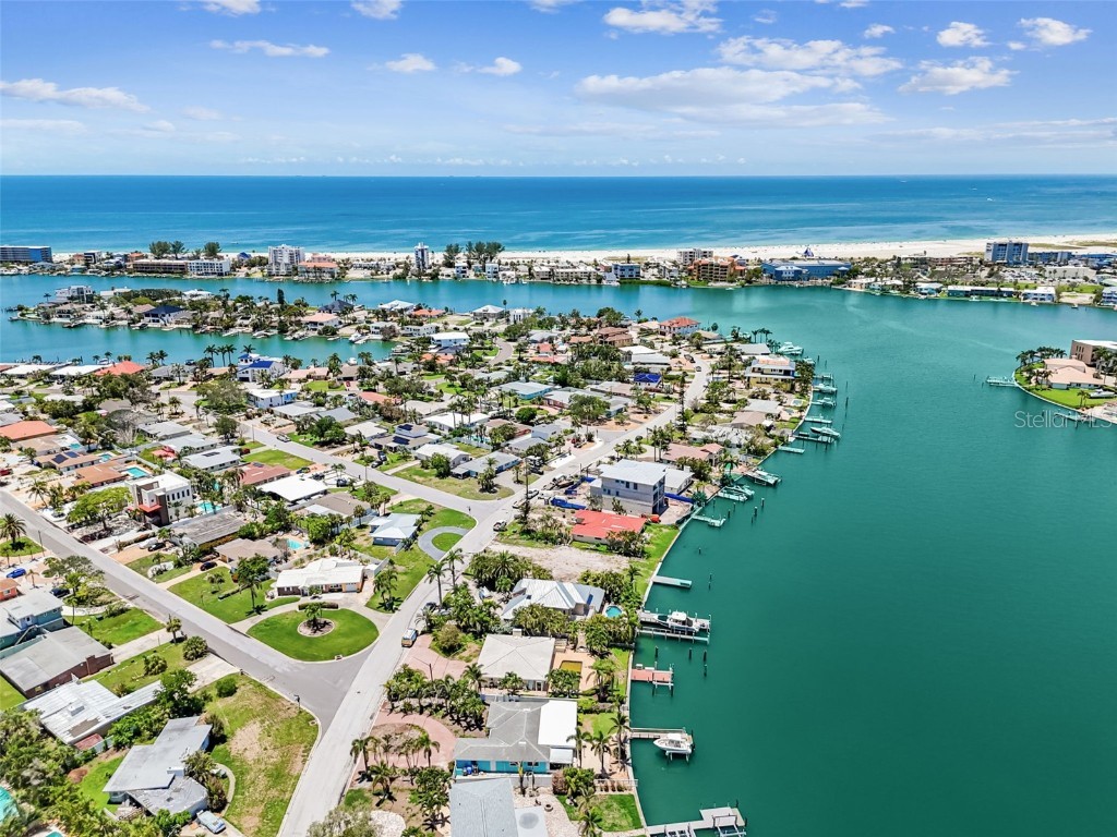10246 Tarpon Drive Treasure Island FL 33706 TB8402309 image9