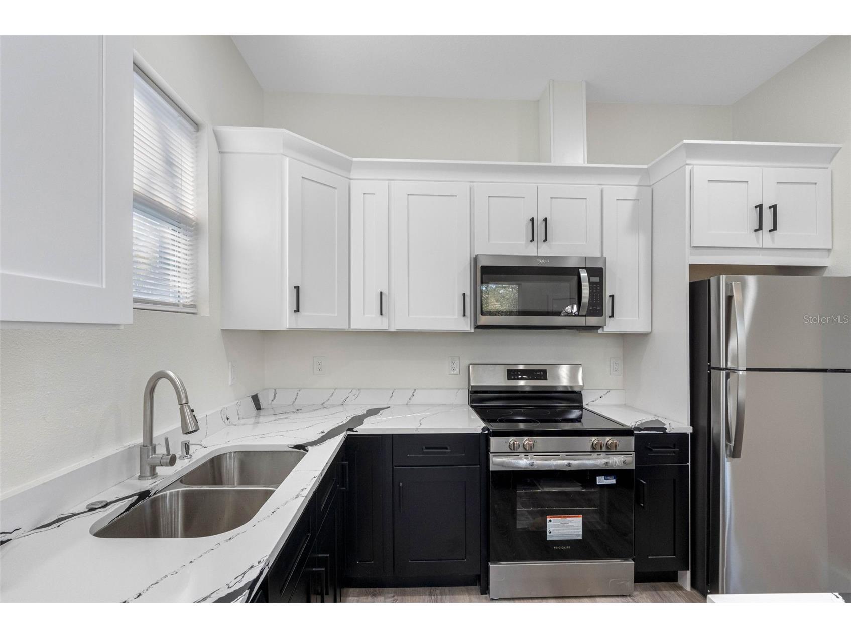 10247 Lake Drive New Port Richey FL 34654 TB8458693 image11