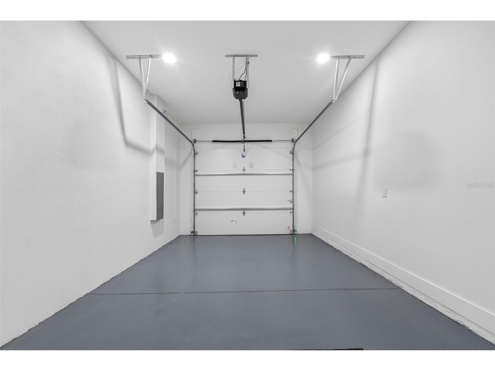 10247 Lake Drive New Port Richey FL 34654 TB8458693 image25