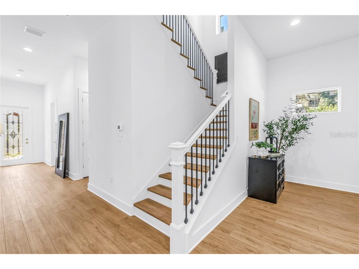 1025 42nd Avenue N Saint Petersburg FL 33703 TB8390944 image18