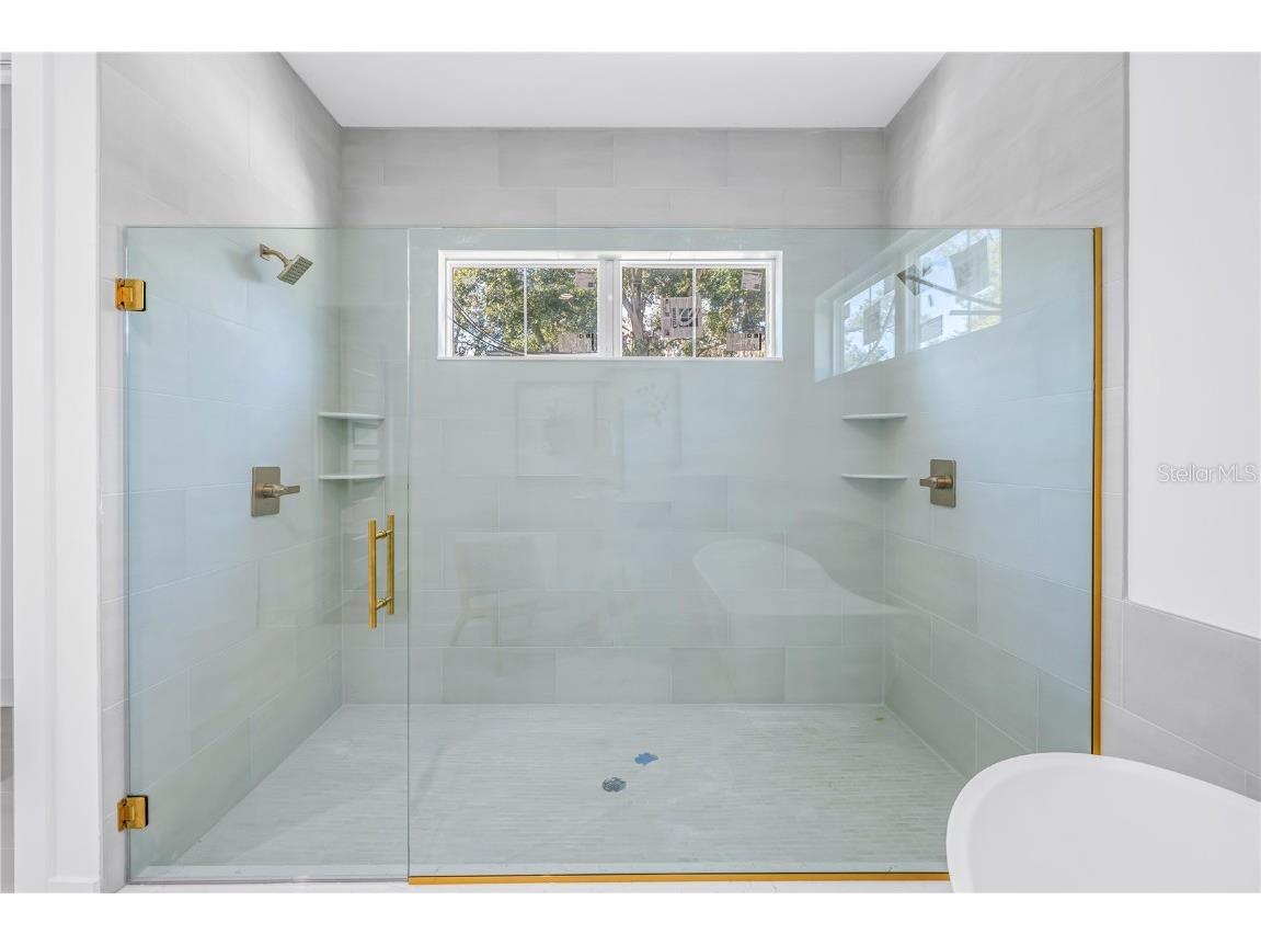 1025 42nd Avenue N Saint Petersburg FL 33703 TB8390944 image24