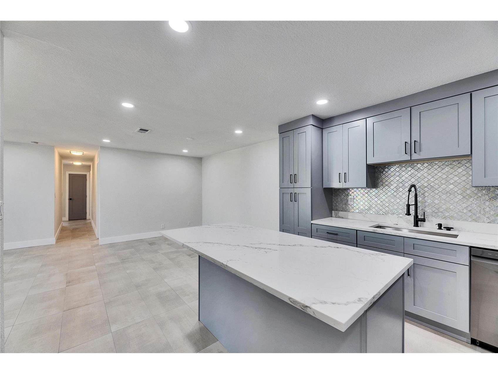 1025 Apollo Beach Boulevard #1 Apollo Beach FL 33572 TB8476397 image10