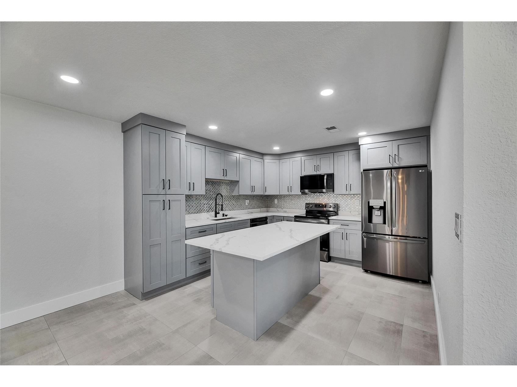 1025 Apollo Beach Boulevard #1 Apollo Beach FL 33572 TB8476397 image12