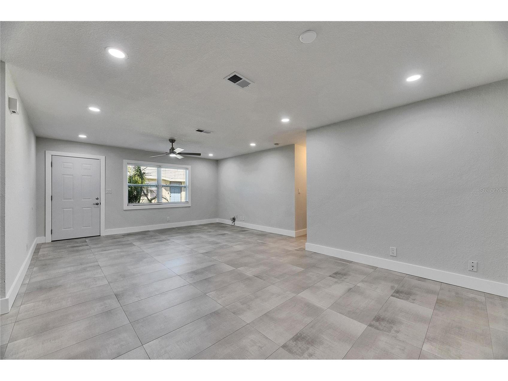 1025 Apollo Beach Boulevard #1 Apollo Beach FL 33572 TB8476397 image20