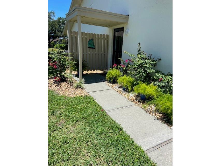 1025 Capri Isles Boulevard #13 Venice FL 34292 N6128380 image1