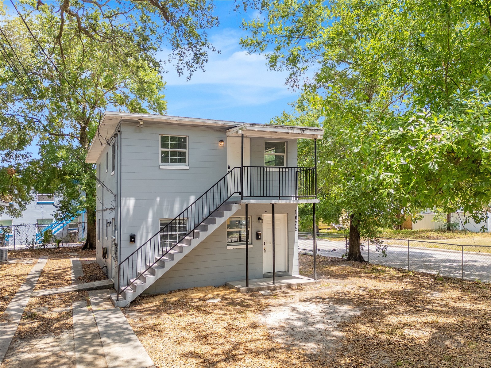1025 Colyer Street #A/B Orlando FL 32805 O6401157 image1