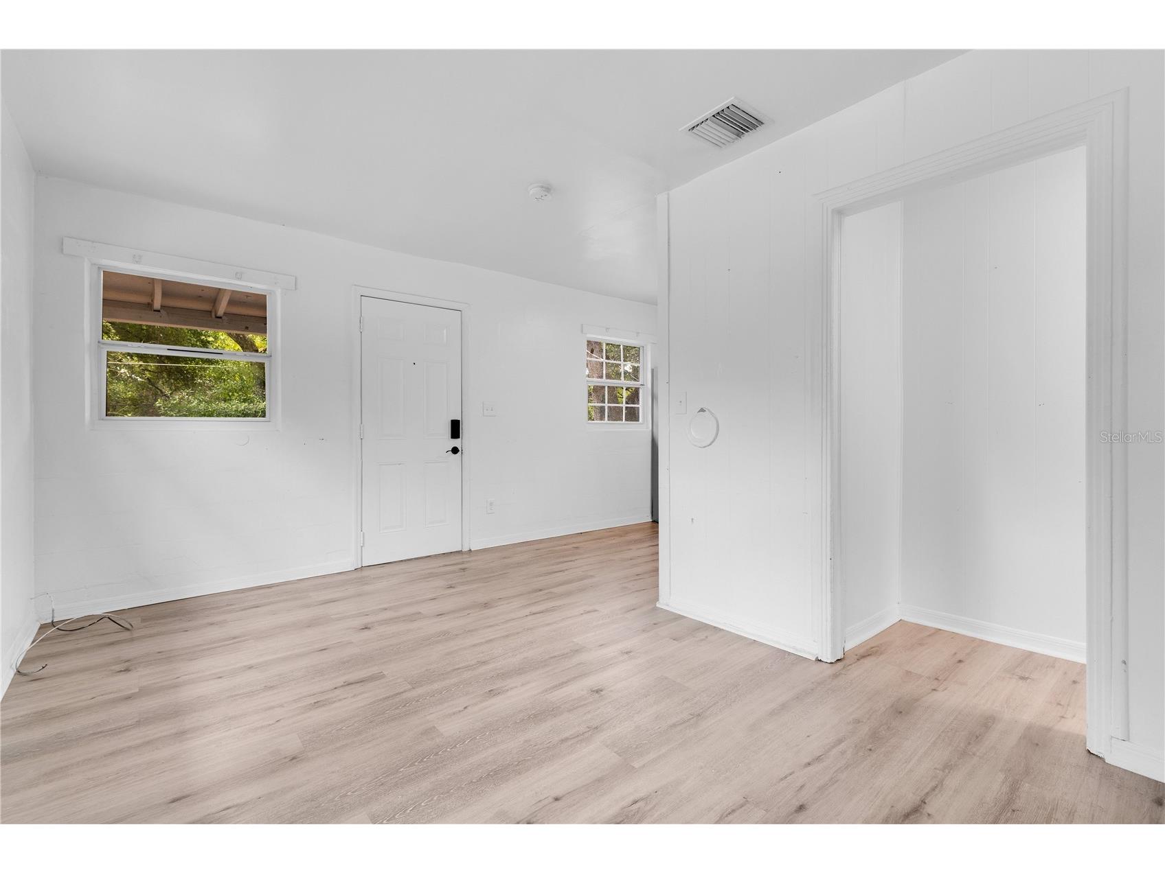 1025 Colyer Street #A/B Orlando FL 32805 O6401157 image13