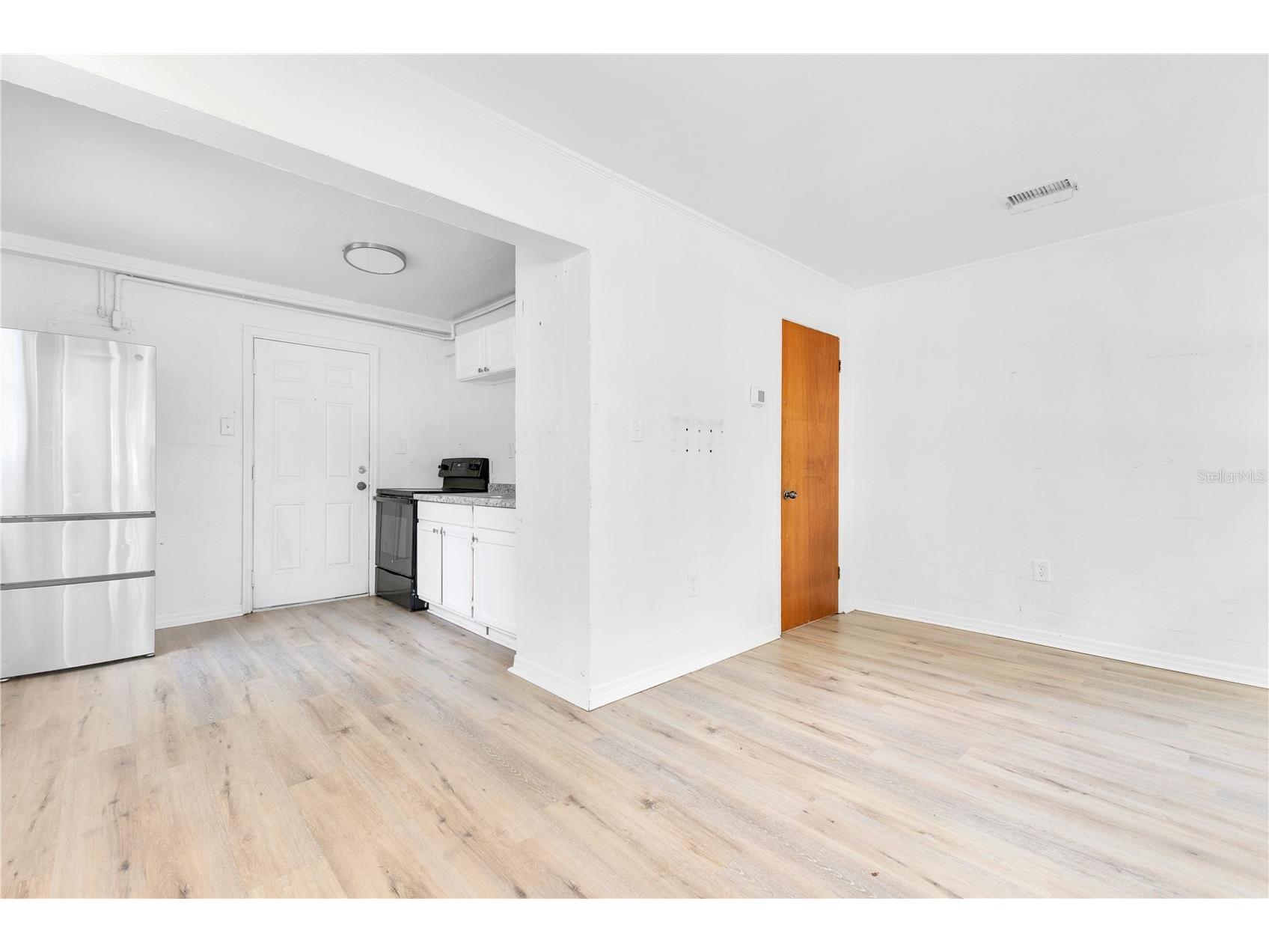 1025 Colyer Street #A/B Orlando FL 32805 O6401157 image6