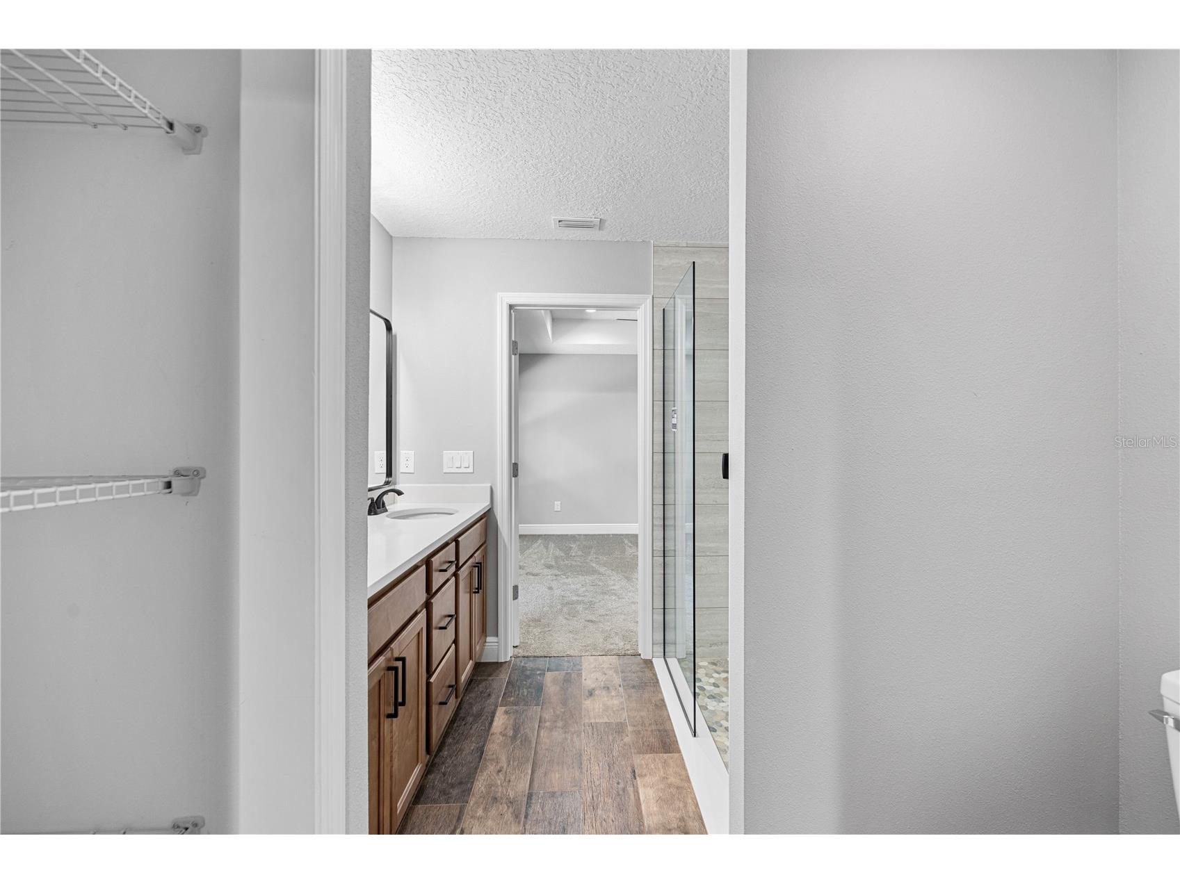 1025 Cr 452a Lake Panasoffkee FL 33538 G5110614 image25
