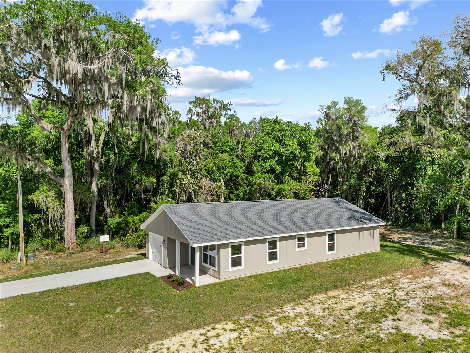 1025 Cr 452a Lake Panasoffkee FL 33538 G5110614 image9