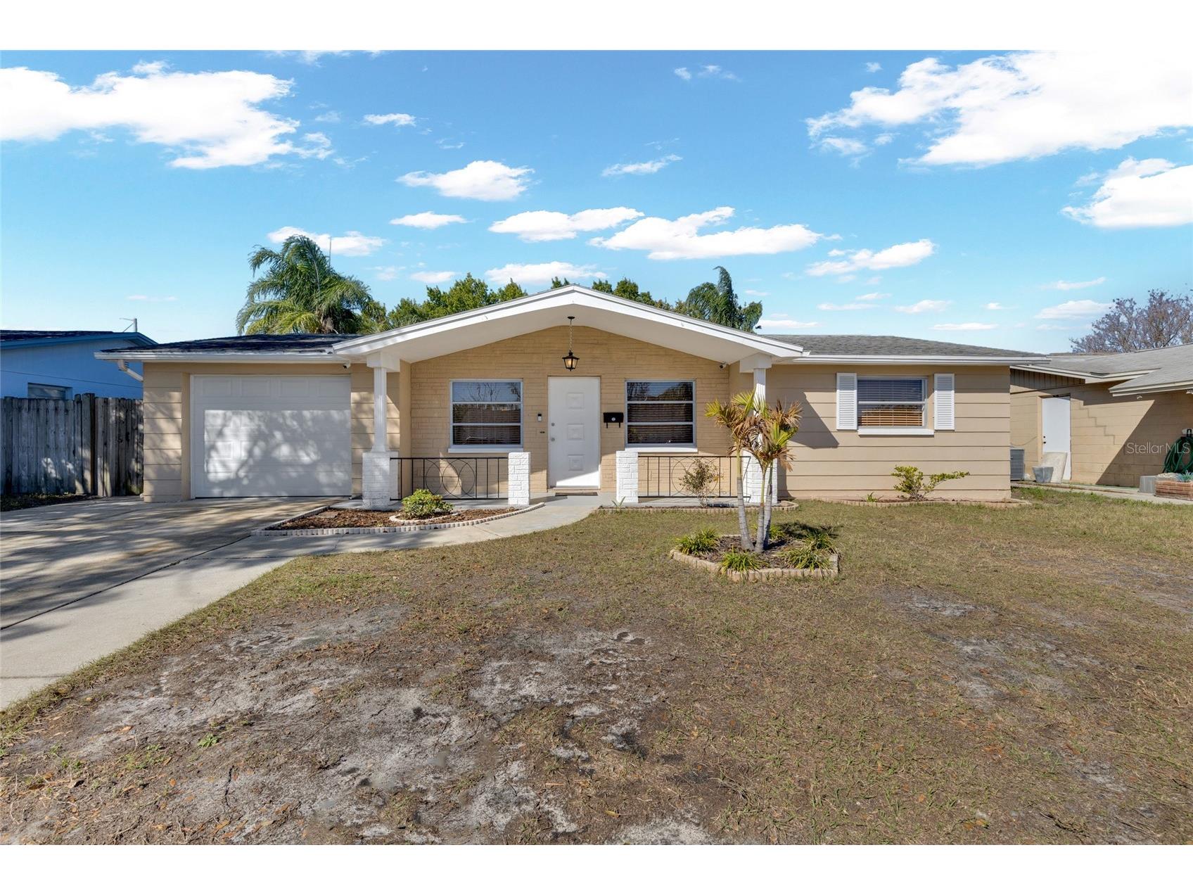 1025 Deal Lane Holiday FL 34691 TB8482279 image1