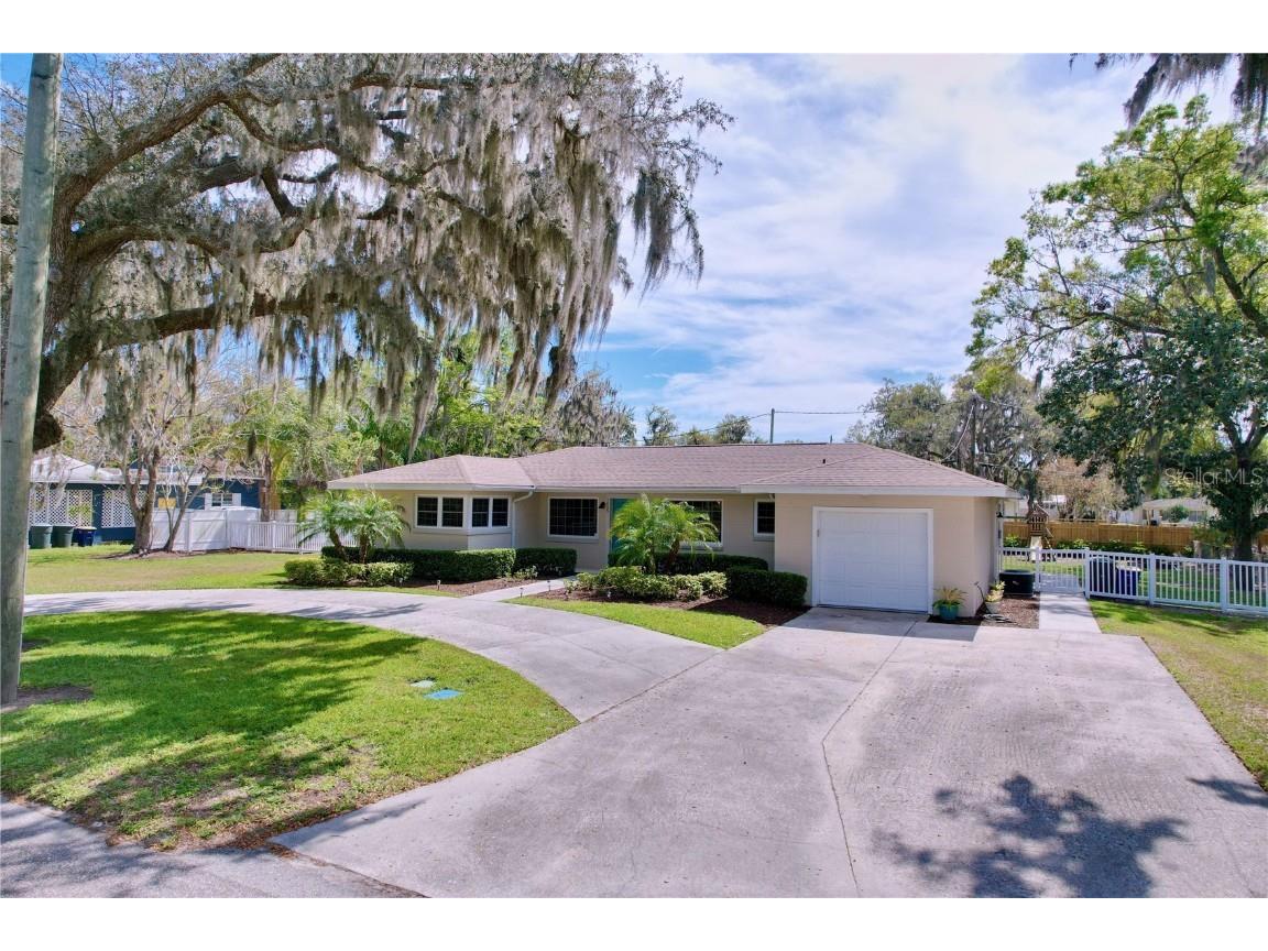 1025 E Georgia Street Bartow FL 33830 B4901857 image1