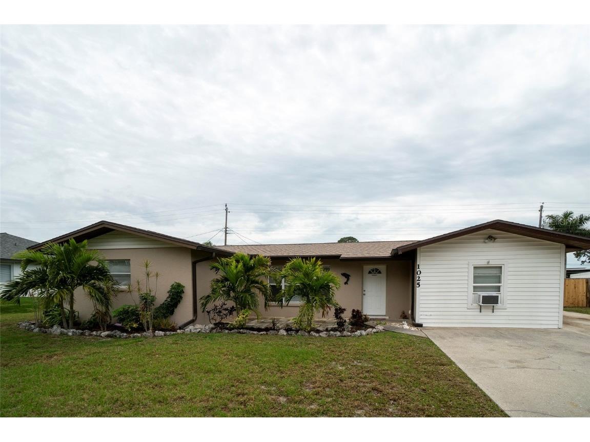 1025 Falcon Road Venice FL 34293 A4603157 image1