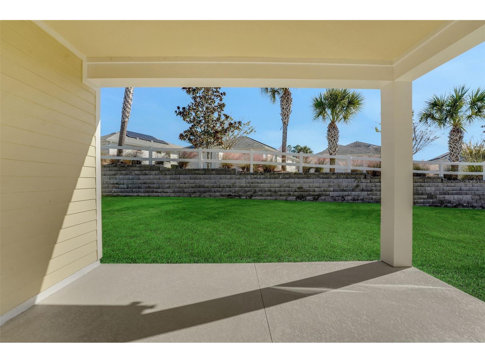 1025 Fiesta Key Circle Lady Lake FL 32159 G5113061 image10