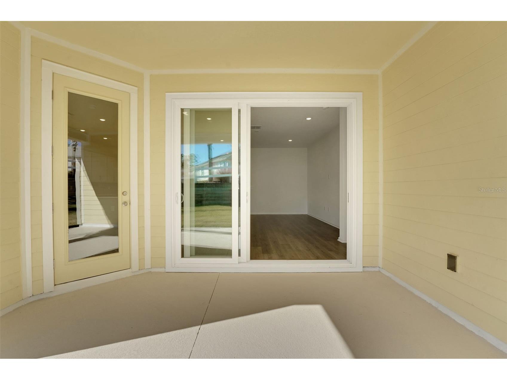 1025 Fiesta Key Circle Lady Lake FL 32159 G5113061 image11