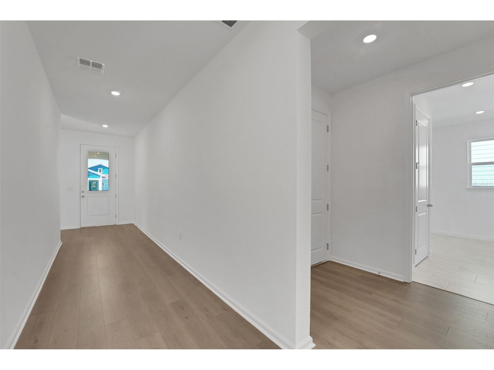1025 Fiesta Key Circle Lady Lake FL 32159 G5113061 image15