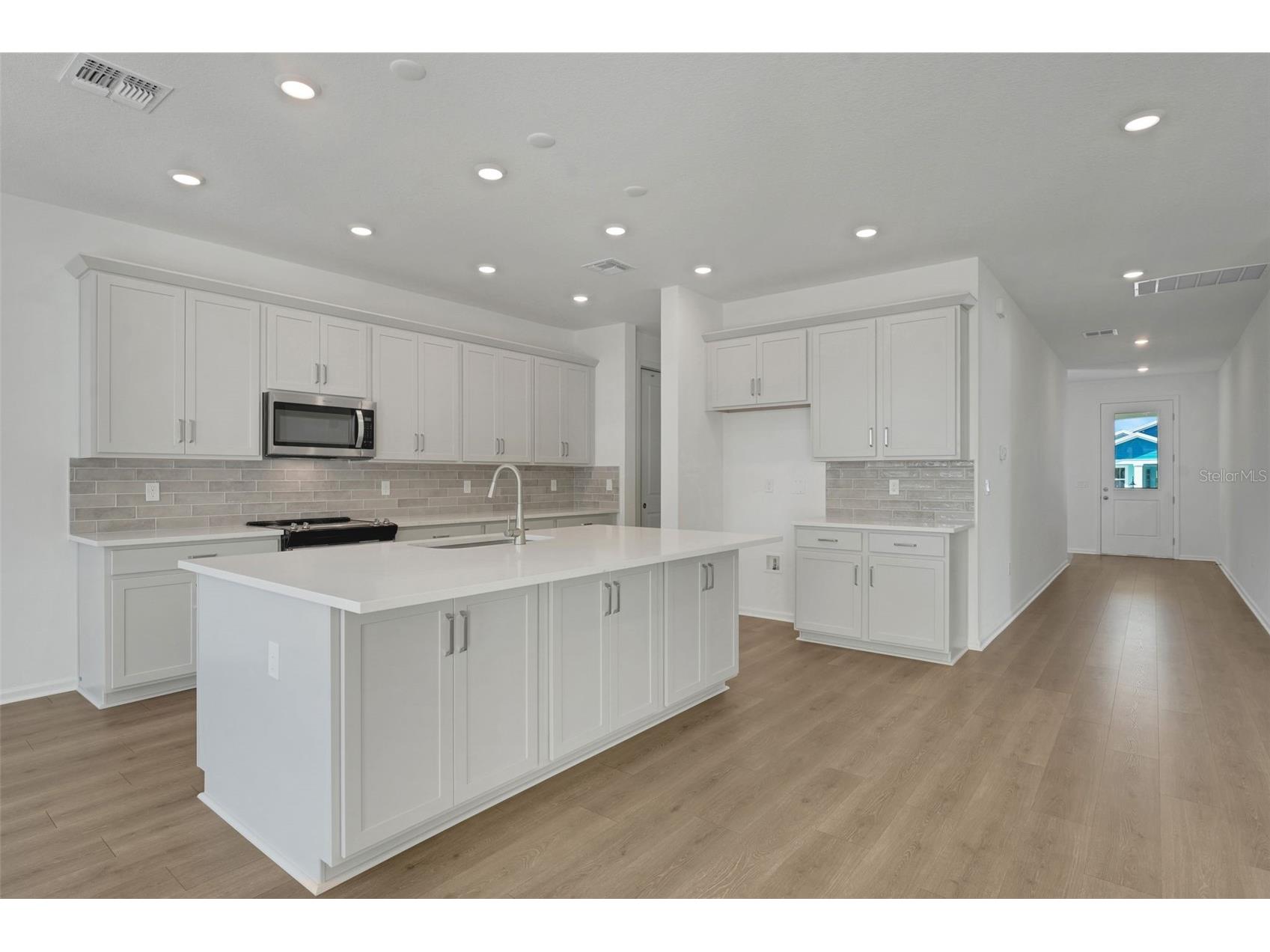 1025 Fiesta Key Circle Lady Lake FL 32159 G5113061 image24