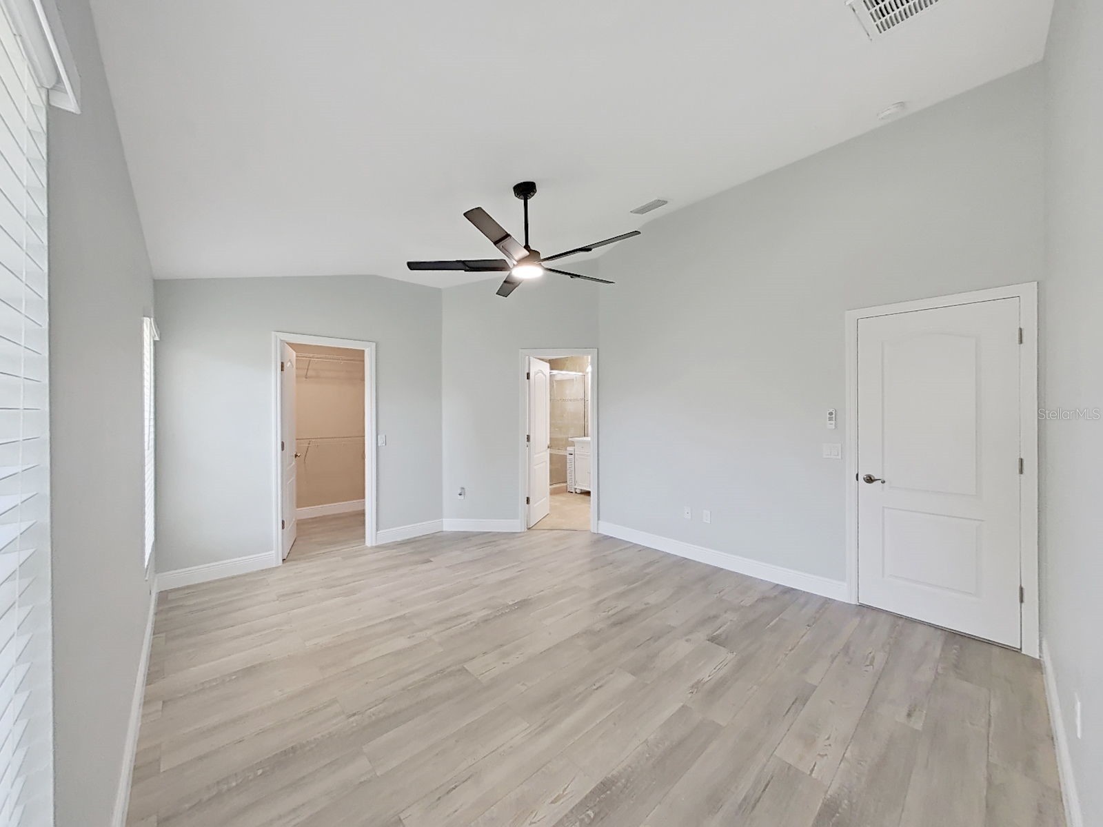 1025 Lake Avoca Place Tarpon Springs FL 34689 - LAKE AVOCA TB8520447 image30