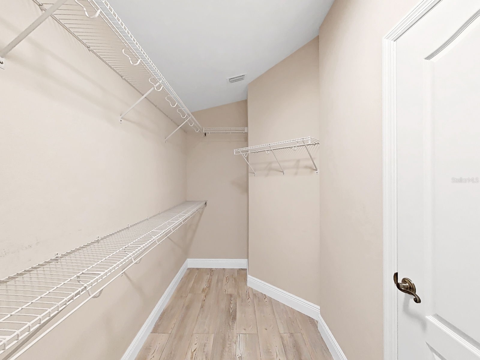 1025 Lake Avoca Place Tarpon Springs FL 34689 - LAKE AVOCA TB8520447 image32